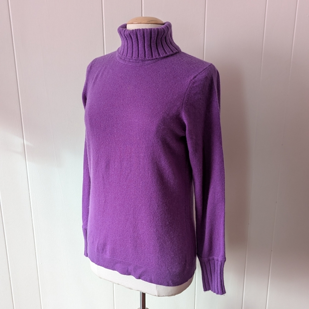 Cashmere Purple Turtleneck Sweater By Kinross Size L